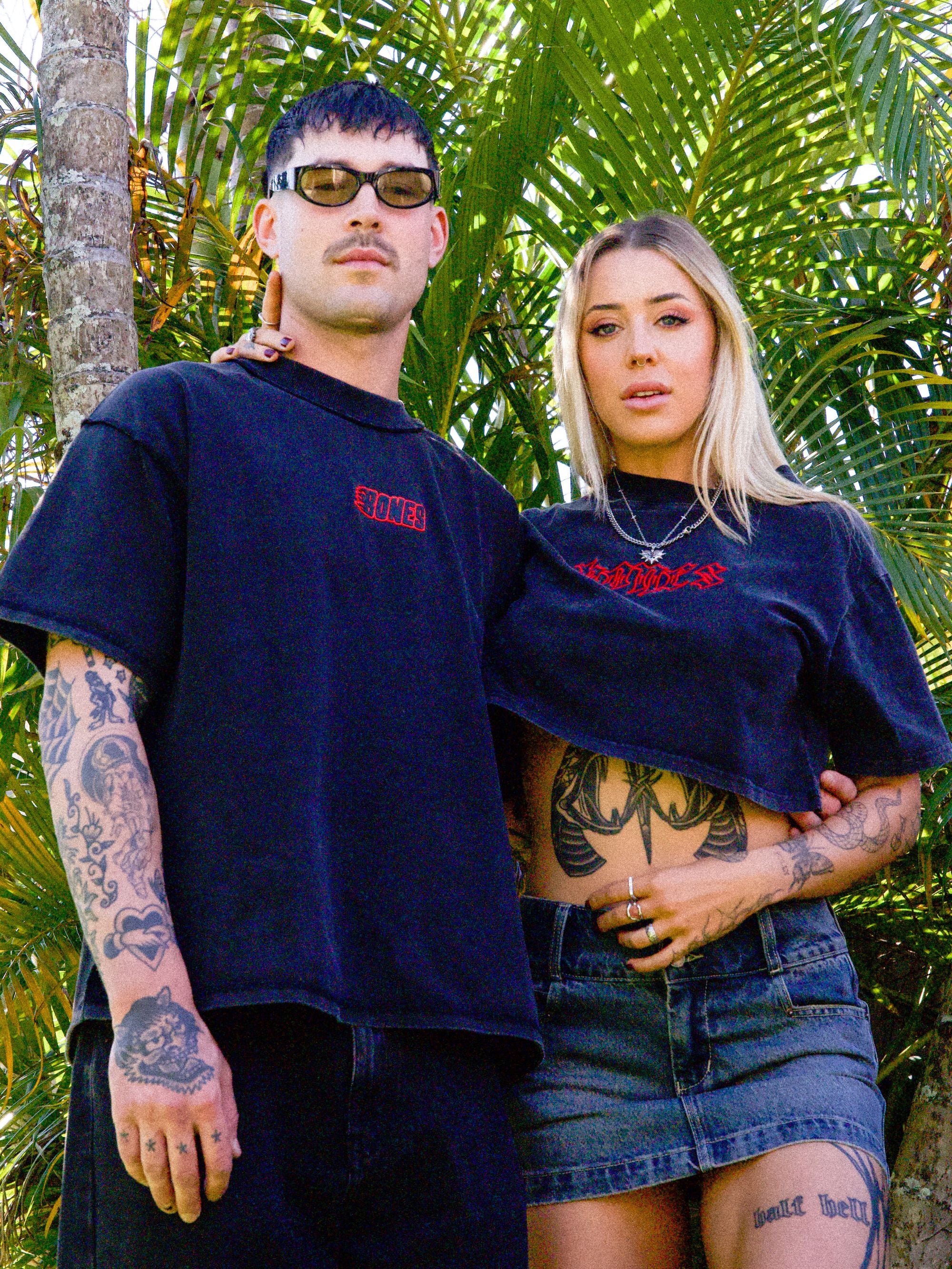 Bones Steeze Cropped Tee - Washed Black