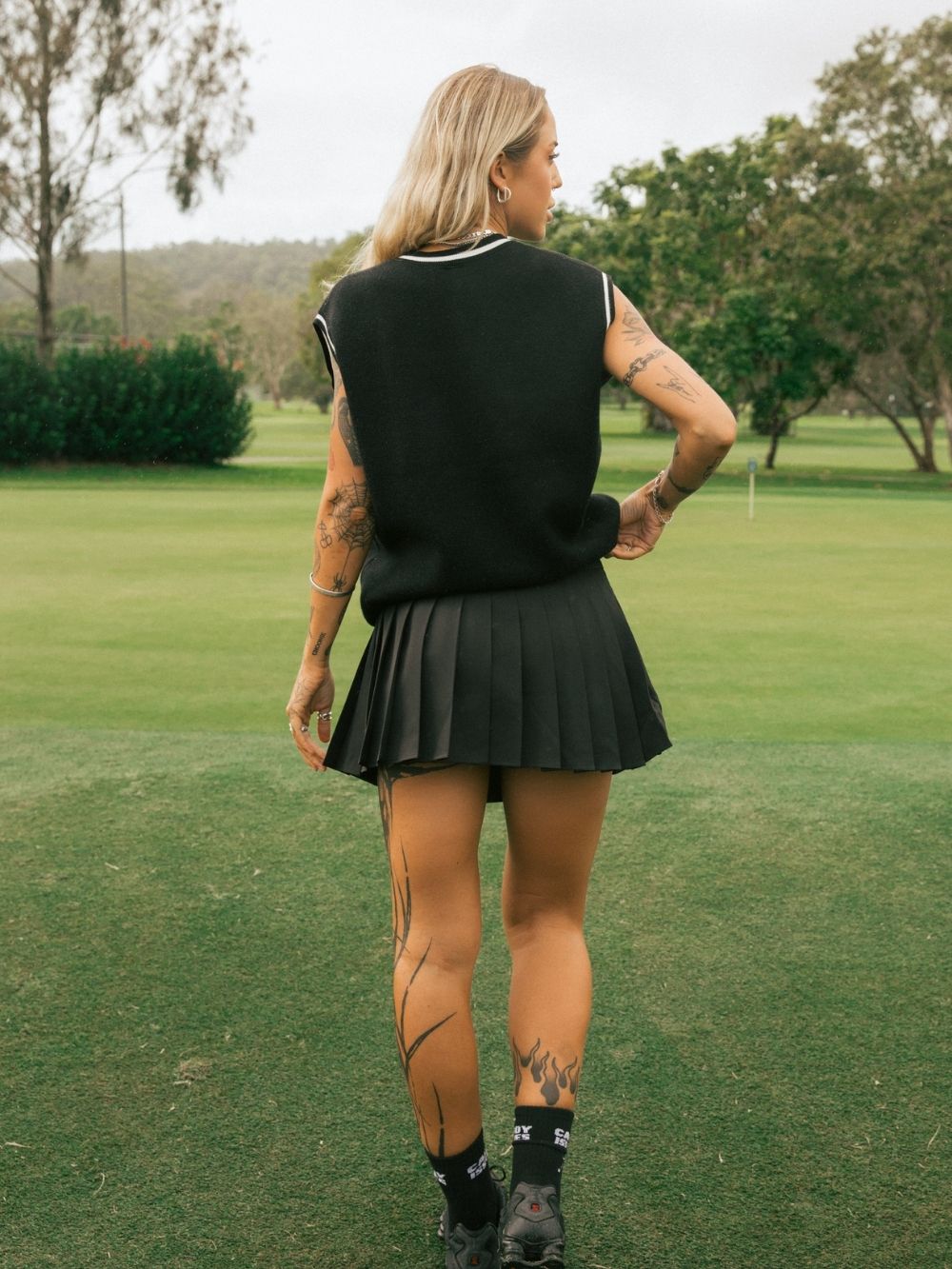 Caddy Issues Knit Vest - Black