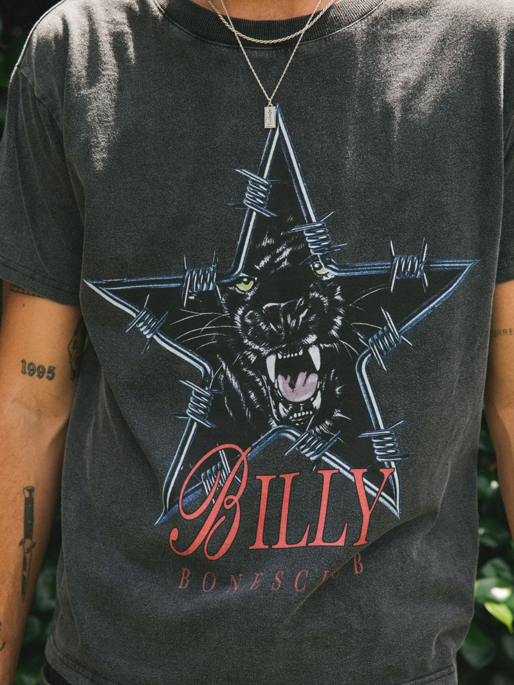 Star Cat Tee - Washed Black