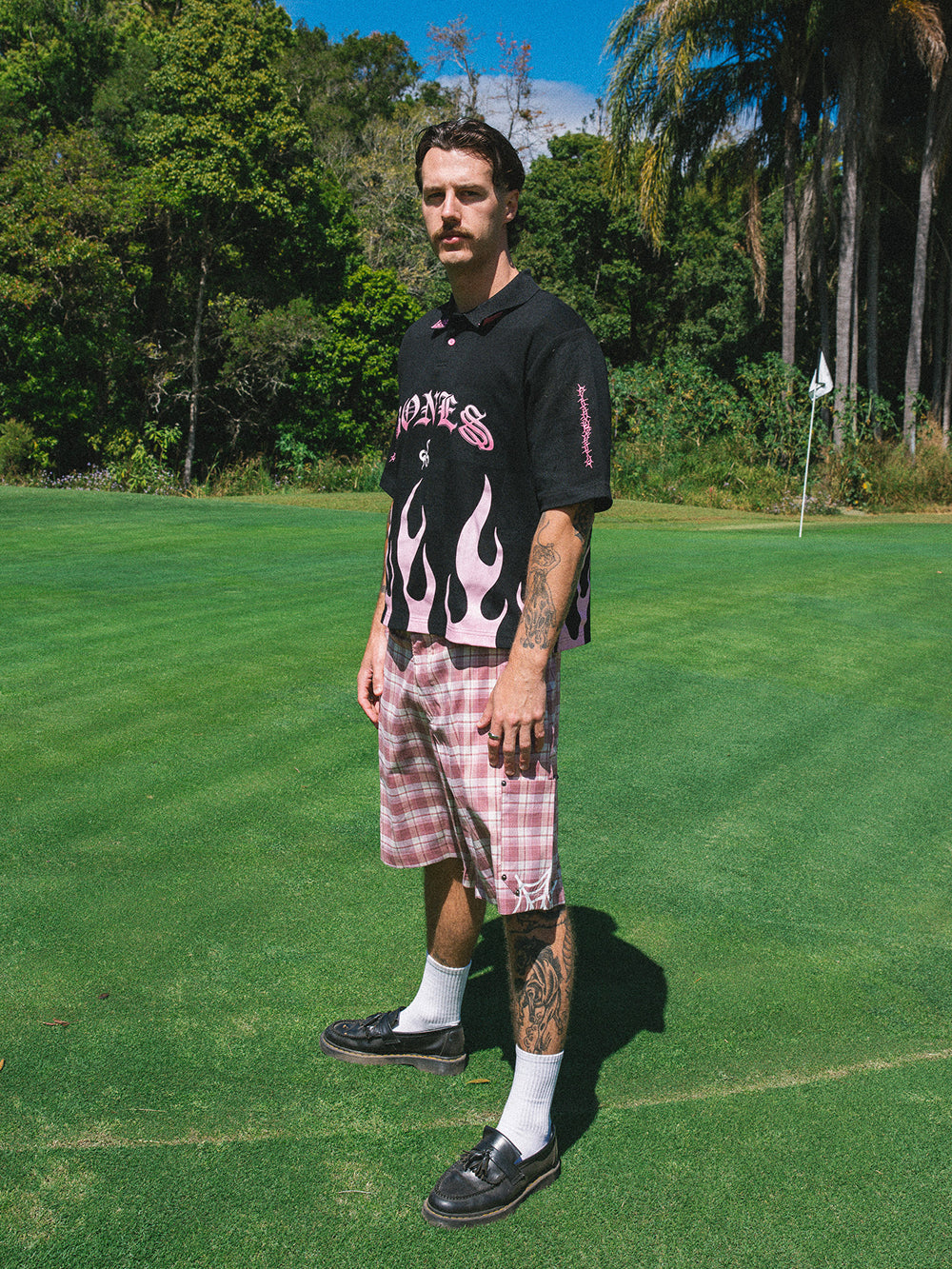 Flamed Swinger Polo - Black/Pink