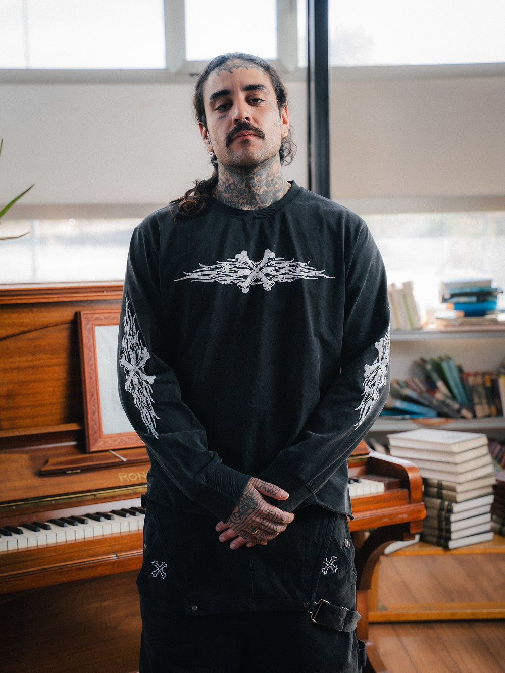 Chrome Bones LS Slim Tee - Vintage Black