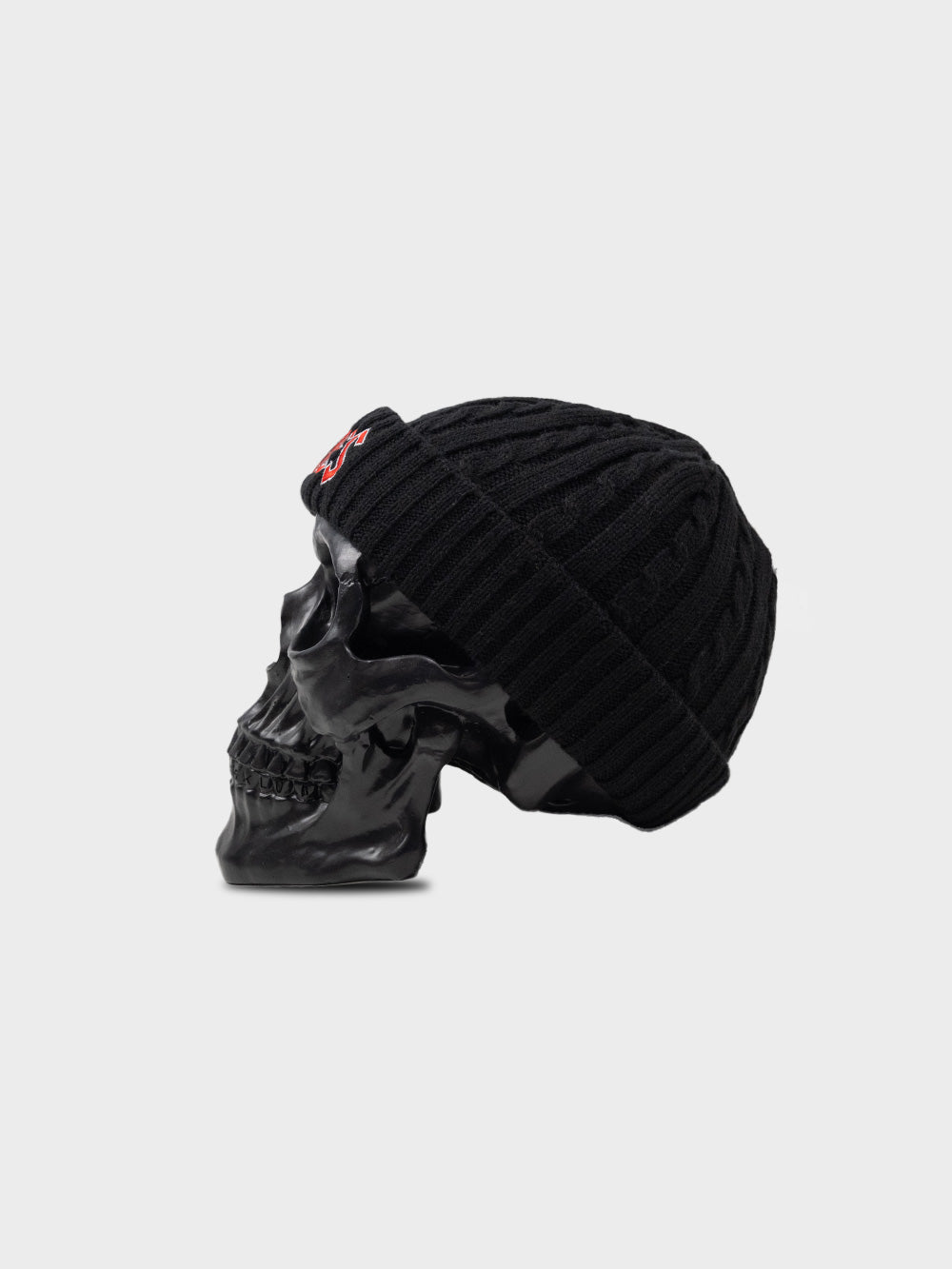 Squealer Fisherman Beanie in Black & Red