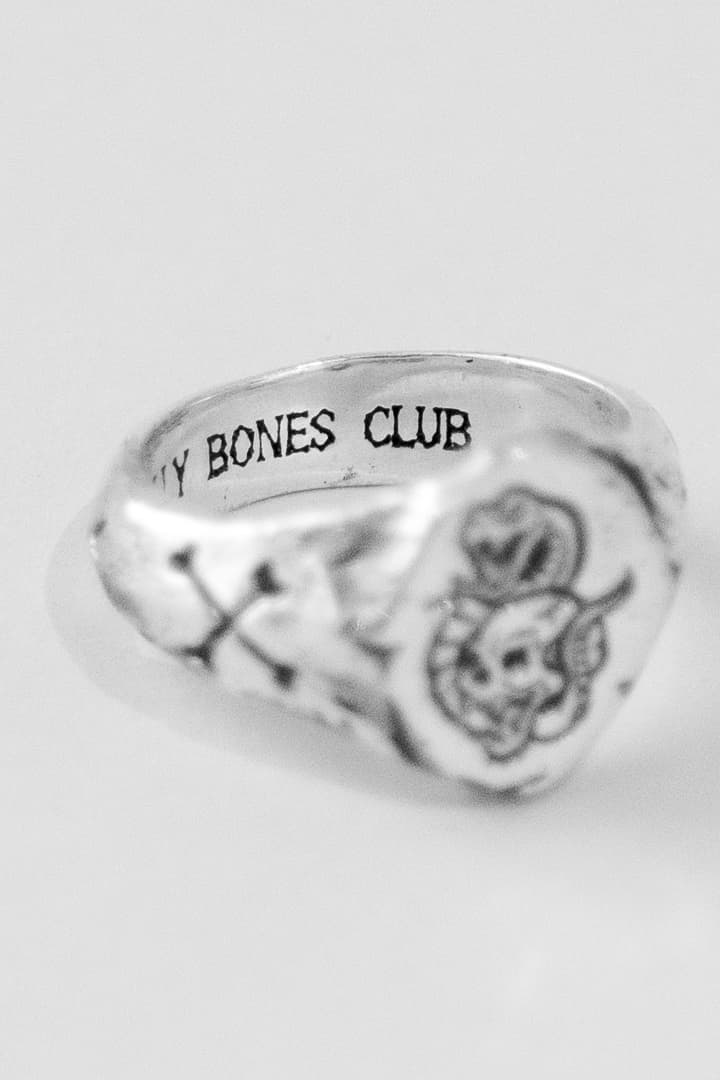 Merchants x Bones Skull Signet Ring - Silver