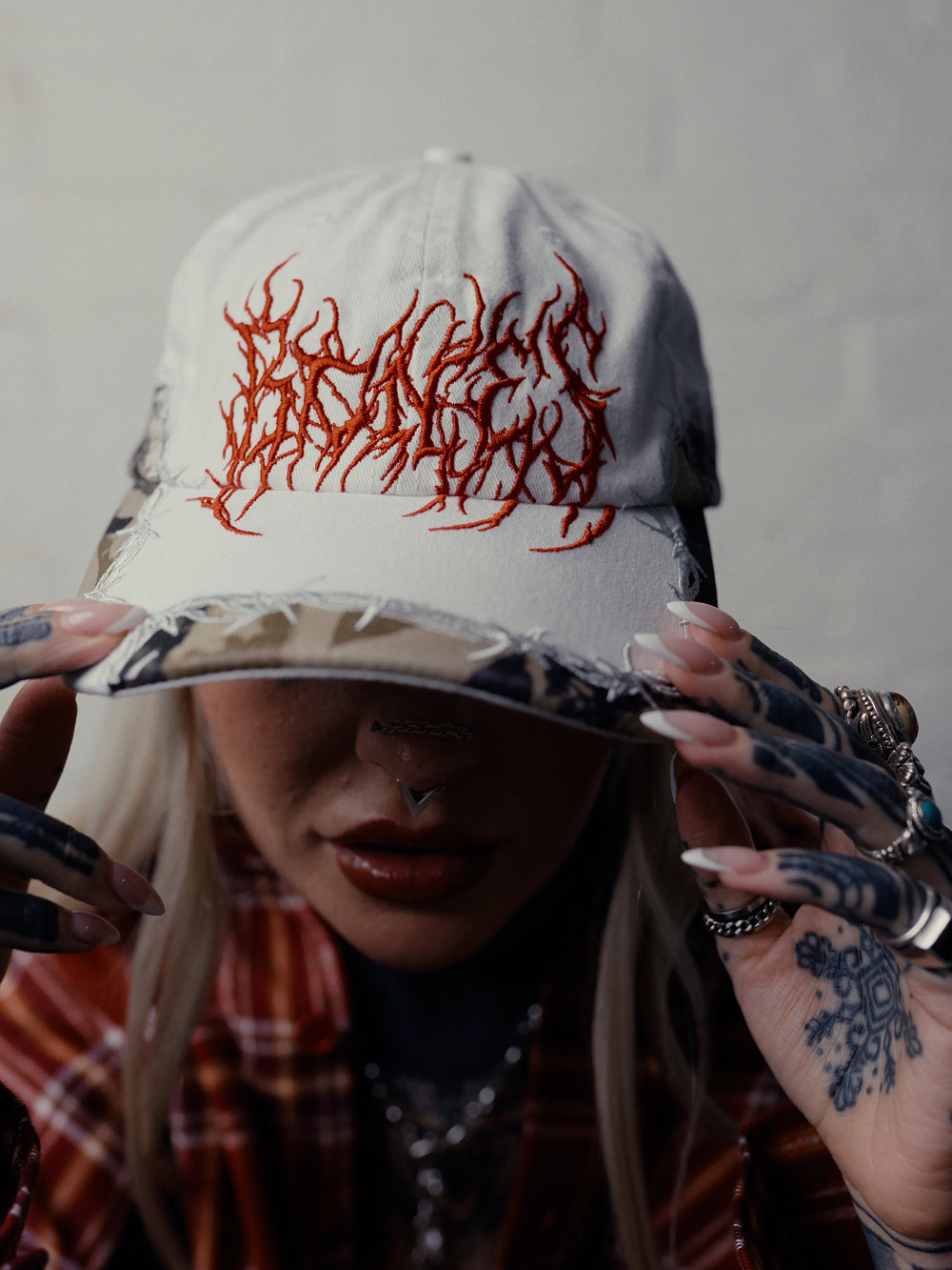 Rocker Thorn Cap - White