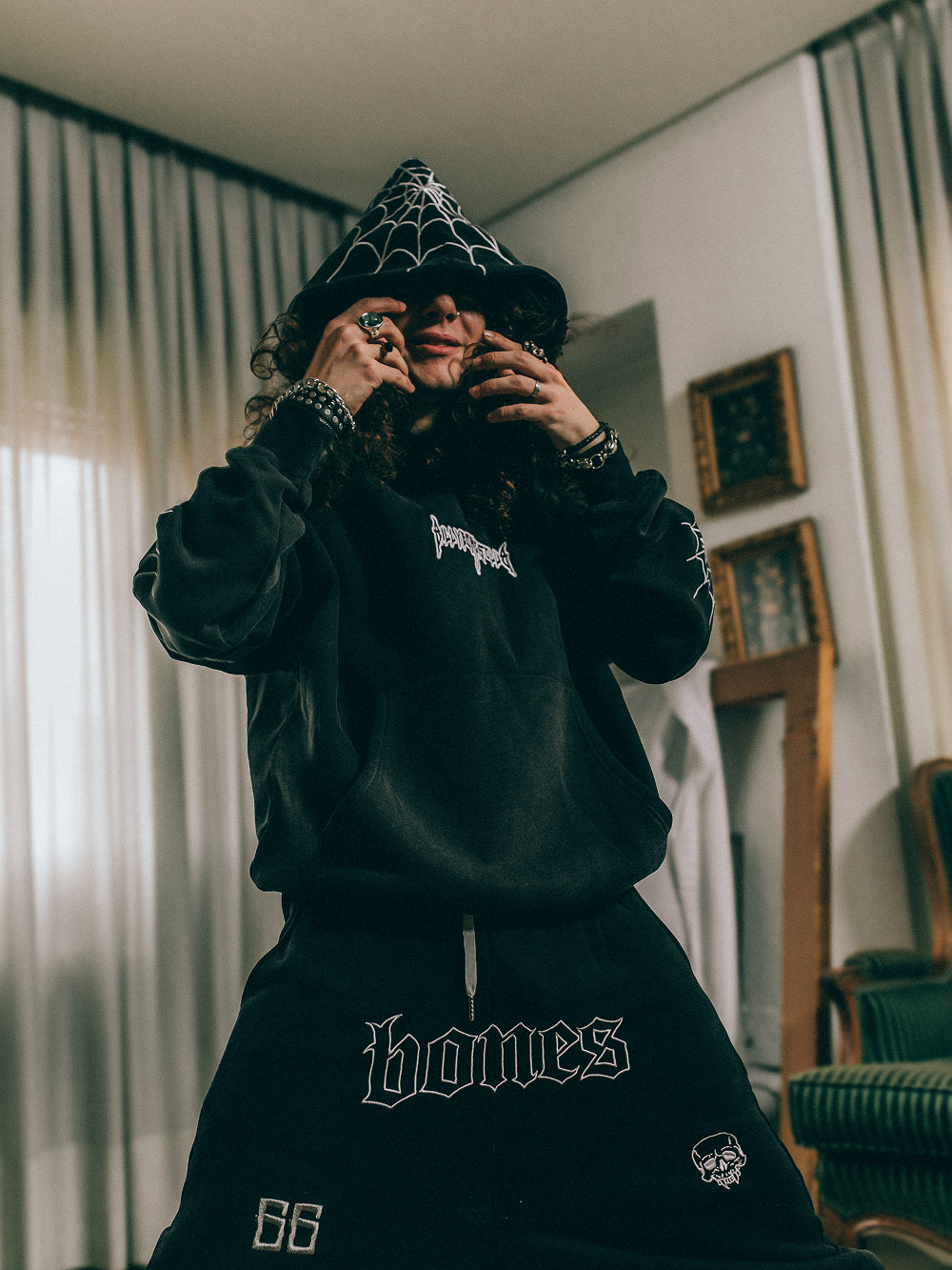 Spider Hoodie - Vintage Black